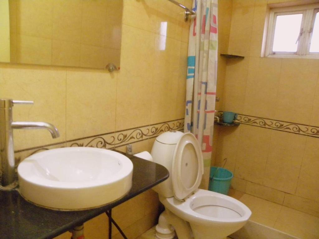Hotel Esplanade Chambers コルカタ エクステリア 写真