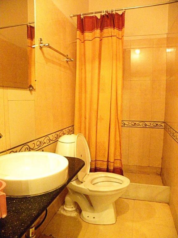 Hotel Esplanade Chambers コルカタ エクステリア 写真